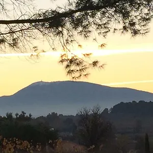 https://villa-domaine-fontaine.hotels-rhonealpes.com
